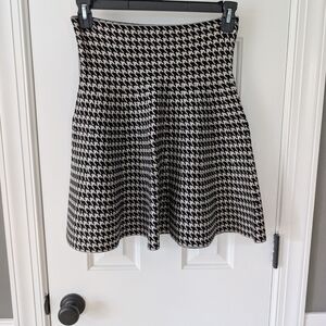 Max Studio Black and White Houndstooth Skater Skirt